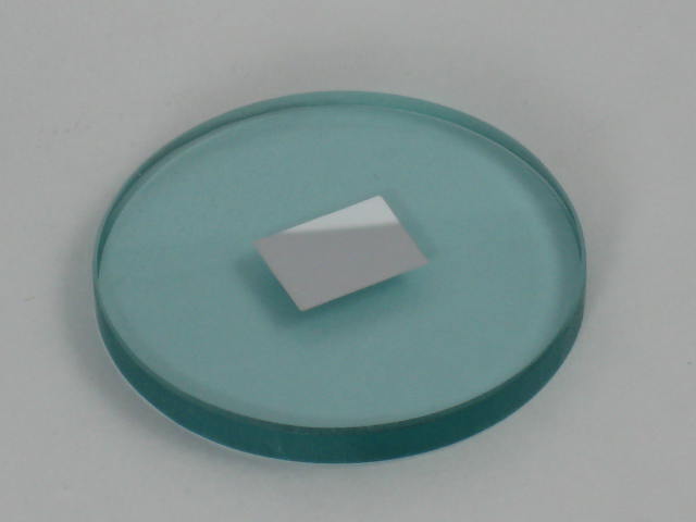 heat absorbing optical filters